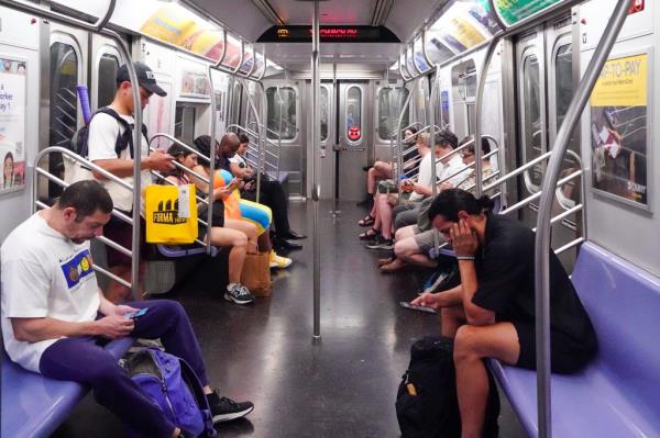Riders on the G train