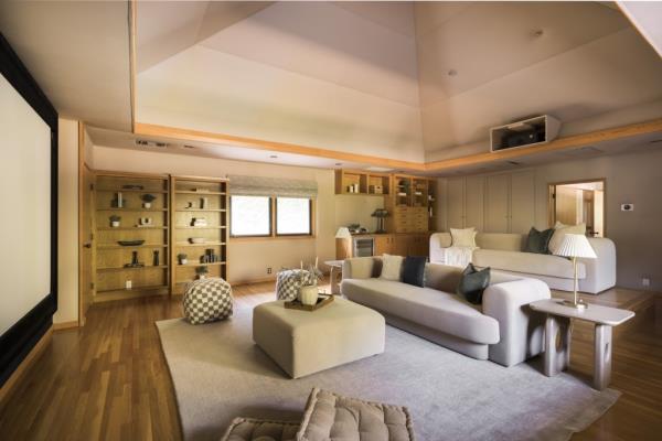 Simple, roomy spaces make up this nearly 7000 square foot home 