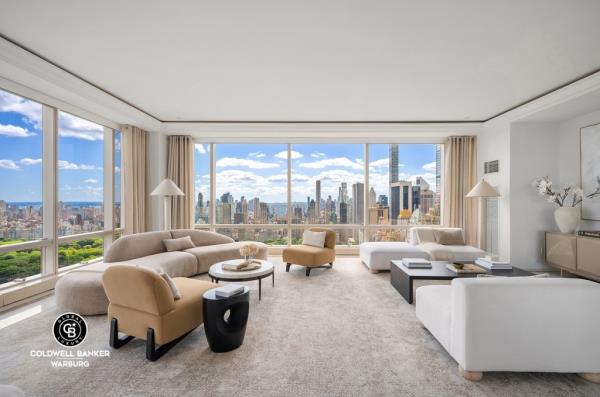 Pictured is a unit with a similar floor plan to Cuban's — currently on the market for $19.75 million. 