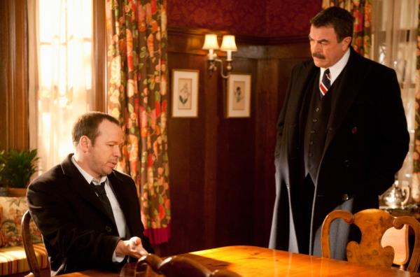 Danny (Do<em></em>nnie Wahlberg) and Frank (Tom Selleck)  in 