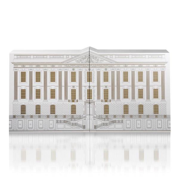 the C W Sellors luxury advent calendar resembles a detailed miniature Chatsworth House