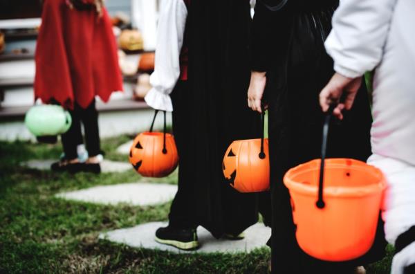 Halloween storms stretching from northeastern Texas into parts of the Ohio Valley are on the forecast.