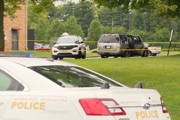 Grey SUV wher<em></em>e three men were found dead seen outside an Indianapolis school Mo<em></em>nday 