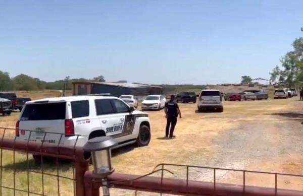 Texas sheriff’s deputies Thursday discovered respo<em></em>nded to a report of a suspicious bag found on a property outside San Anto<em></em>nio and discovered human remains inside a duffel bag.