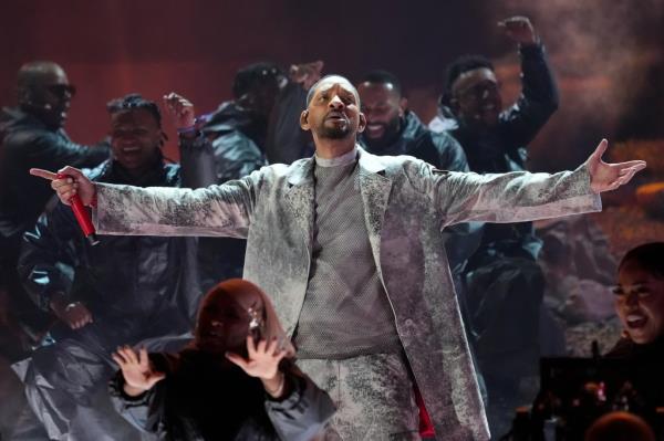 Will Smith performed his new single “You Can Make It,” at the 2024 BET Awards.