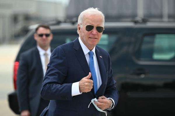 President Joe Biden arrives to board Air Force One as he departs Dover Air Force ba<em></em>se in Dover, Delaware, on July 23, 2024. 