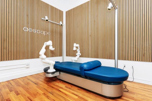 A medical bed in the room at Aescape Headquarters in Manhattan, photographed on July 8, 2024 by Emmy Park for NY Post.