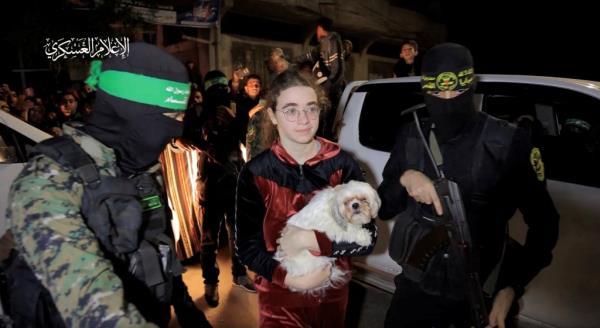Mia Leimberg, 17, was released alo<em></em>ngside her dog, Bella, on Tuesday.