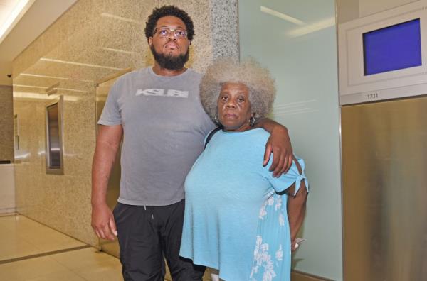 Kimberly Stark's mother Karen Starks and son Kenneth Worrell.