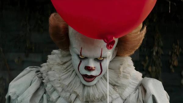Bill skarsg＜s：1＞将在《欢迎来到德里》中饰演Pennywise