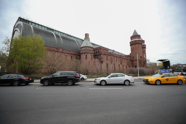 The state and city will each co<em></em>ntribute $100 million for the “adaptive reuse” project at the armory.