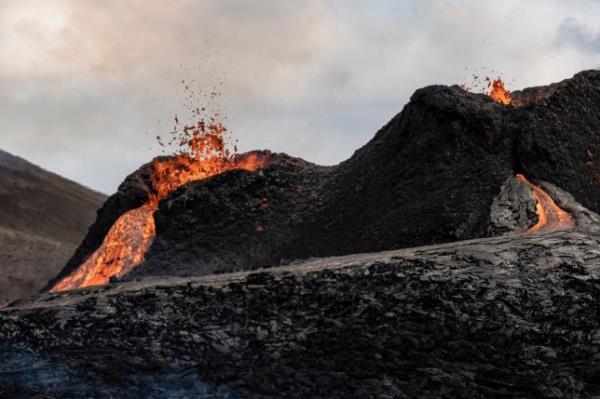 Fissure eruption in the Geldingadalur valley on Mount Fagradalsfjall near the town of Grindavik on the Reykjanes peninsula in southwest Iceland. Volcano in Geldingadalur valley, Iceland - 24 Mar 2021