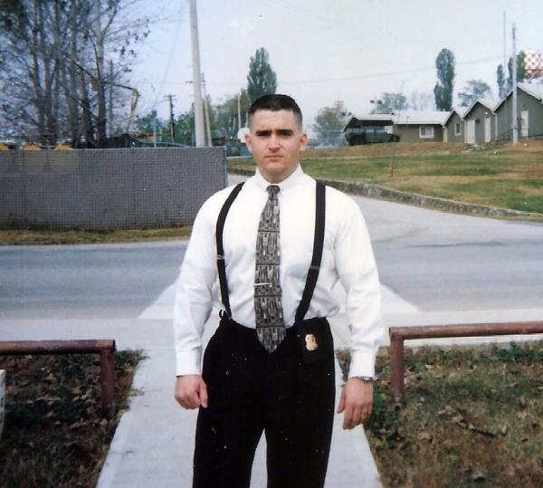 Elizo<em></em>ndo pictured in 1996 in Korea, as a Special Agent in the Army.