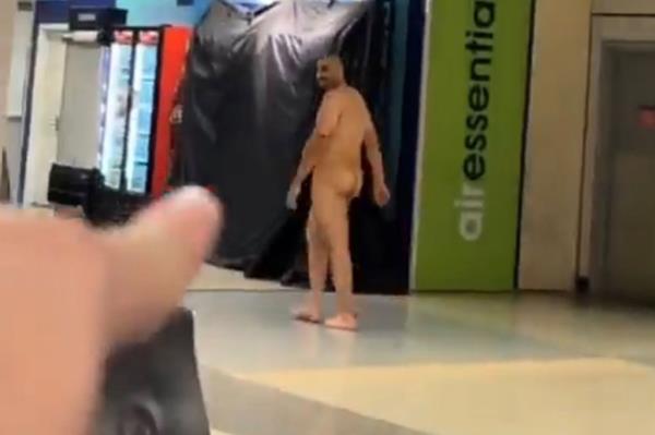 Video shows naked man proudly strolling through DFW airport
