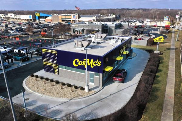 CosMc's saw more than double the amount of traffic a typical McDonald's outpost did in December 2023, according to data from Placer.ai, which also found that the spinoff co<em></em>ncept saw triple the number of visitors per square foot.