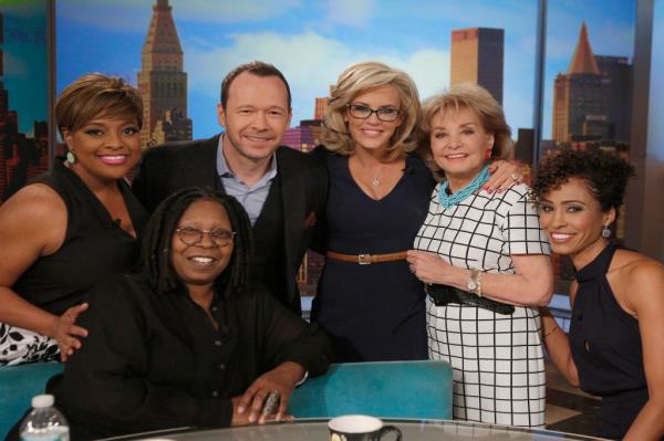 Sage Steele and Barbara Walters on the set of 'the View' in 2014. 
