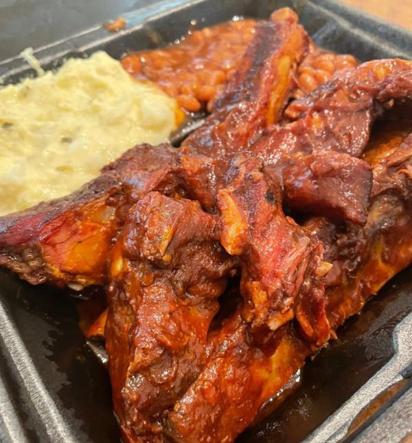Ribs at Brenda's Bar-B-Q Pit in Montgomery