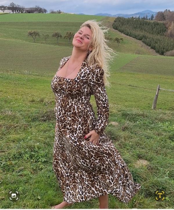 The 47-year-old Mo<em></em>nika Rahel Ring advertised her services on TikTok and Facebook. 