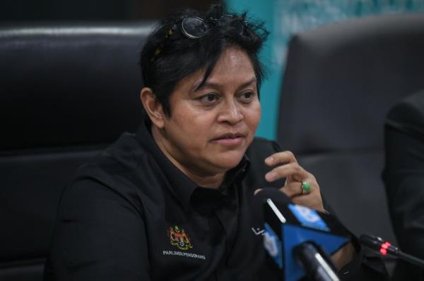 Azalina: Over nine in 10 inmates have applied to have death sentence, natural-life impriso<em></em>nment reviewed