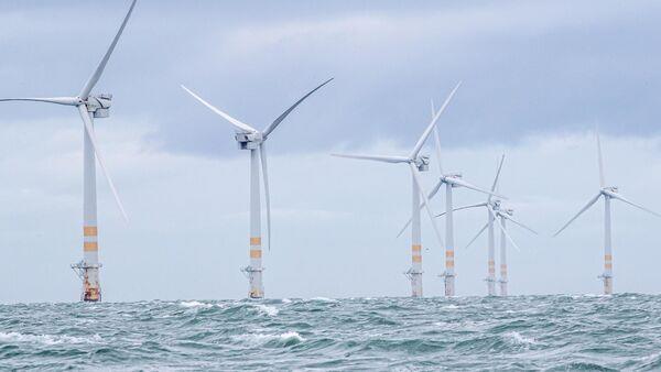 Wind energy targets require more workers, report says