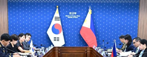 随着马科斯和尹光雄签署战略伙伴关系，韩国誓言帮助菲律宾军队现代化